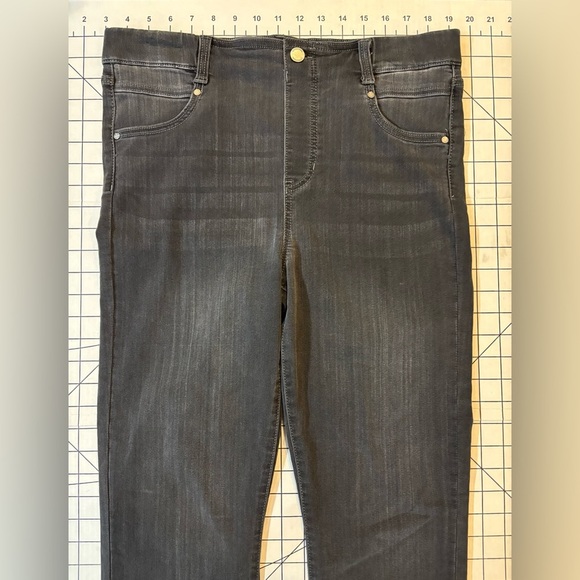 NWOT Liverpool Women’s Size 12/31 Meteorite Gia Glider Ankle Skinny Jeans - Picture 3 of 15